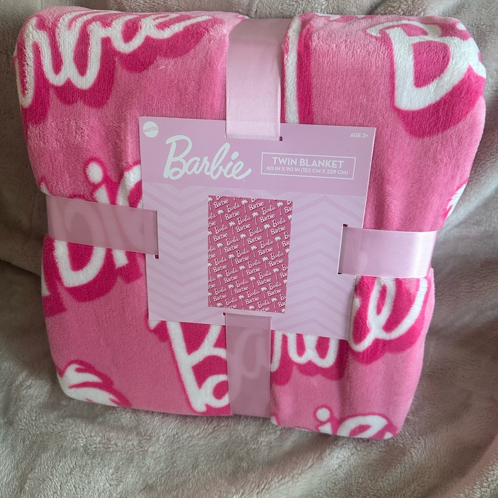 Barbie Pink Patterned Twin Blanket